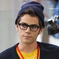 Aquí Stiles, para lo que necesitéis, ya sabéis a lo que me refiero... #Fake #Freerol #sexrol #Gayrol #Taboothemes