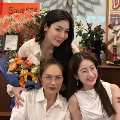 Esta cuenta es para apoyar a.. @malisorn00, @Yoko_apasra, FAYEYOKO POR SIEMPRE LAS AMARE.!! 💋🌻🦋🐯🐹 #ฝ้ายโยโกะ #FayeYoko