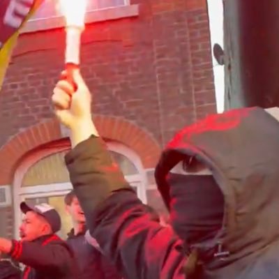 lasource_10's profile picture. 