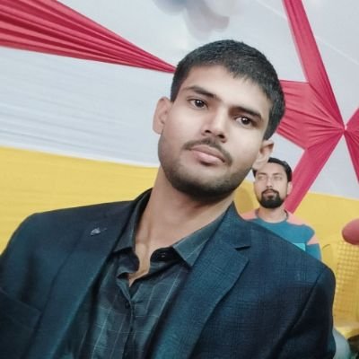 komalsi41540077's profile picture. G