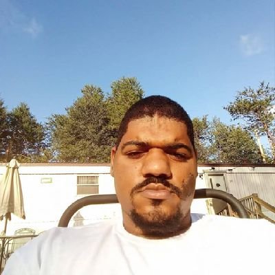 KamelleWat73763's profile picture. just chilling