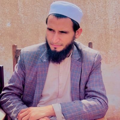 TariqAfridi32's profile picture. فالو بیک 
 💯 فیصد