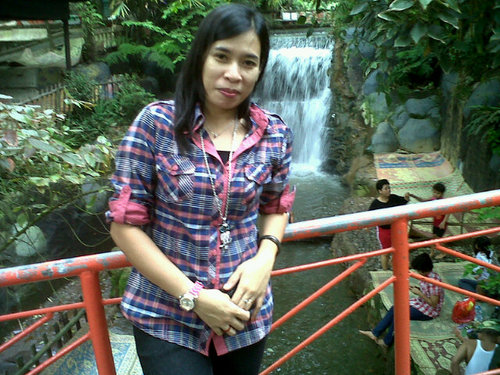 RiestyWati's profile picture. 