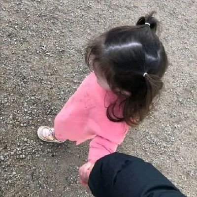 ﴿ أَمَّن يُجيبُ المُضطَرَّ إِذا دَعاهُ وَيَكشِفُ السّوءَ ﴾ ✨🌺