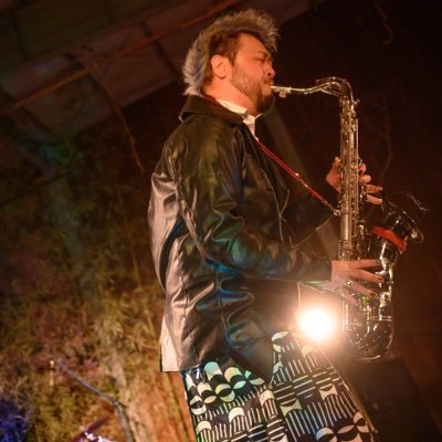 🎷musician🖋designer🎬actor🕺193㎝ Free to follow me👍🎷➡︎bounce @bounce201604 /我龍 https://t.co/g75IBx4ePC /ex.ALOHA BANANA 🎬➡︎#水戸黄門 #ビートキッズ #人間失格 #駆け込み女と駆け出し男 etc…