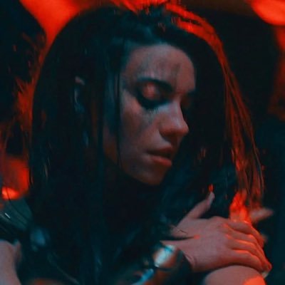 horror whore • sienna shaw defender • art the clown lover • lauren laVera’s #1 supporter • 28 yo • she/they @sinist3rgore’s back up