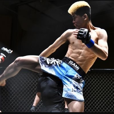#3年後RIZINのベルトを巻く男
MMA fighter 師匠 久保優太
「クボジム-リレイズ東京/BRAVE GYM」所属
イサミサポートファイター
LIMITEST サポートアスリート