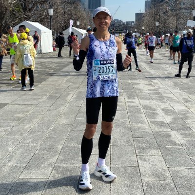 赴任先のスイス・ジュネーブにて50歳、人生初フルマラソンでサブ3(2º56')52歳、ロンドンマラソンにて2º47、54歳、東京で2º42、50代PB: ハーフ 77’26, フル 2°42'54、今、特許事務所で弁理士&コンサルやってます 自作曲公開中 プロフリンク https://t.co/5z8DxnSdZ2