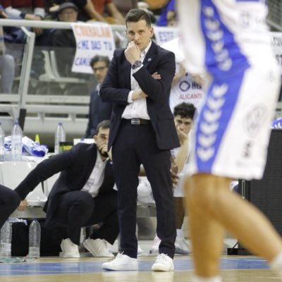 Entrenador 🏀 / HLA Alicante - Baloncesto Fuenlabrada - CB Almansa - CAI Zaragoza - Melilla Baloncesto - Lucentum Alicante - Ford Burgos - Gandia Basquet