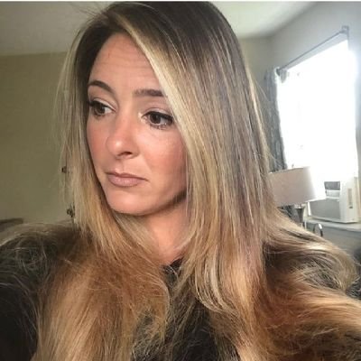 I'm new and I would like to make some friends so that we can chat and get to know each other better and see if it could lead to something good.