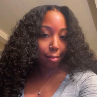 The Bronx best creation & ya fave Twitter cuzzy🗽social worker by day, baddie immediately after 🥳