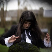 Lila (@tirandoavioleta) 's Twitter Profile