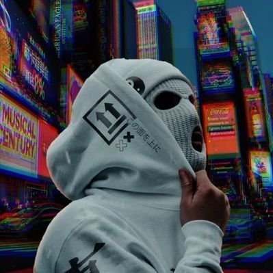 ChichiUgbe33011's profile picture. 