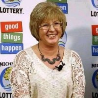 Julie Leach (@leach_juli17937) 's Twitter Profile