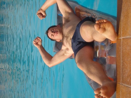 ElliottCastle's profile picture. 