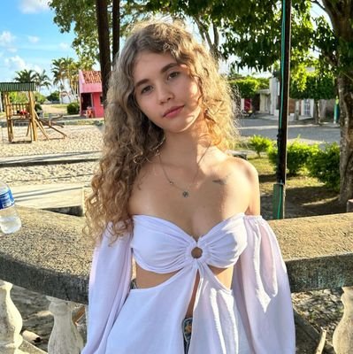 forza ferrari is my redflag/
JURÍDICO GABRIEL BORTOLETO 🦋🇧🇷
Caloura de farmácia UFS