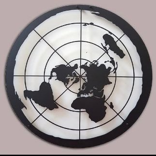 LA SENSAZIONE DI ESSERE NATO NELL'EPOCA SBAGLIATA E IL DESIDERIO DI VOLER VIVERE IN UN ALTRO TEMPO.