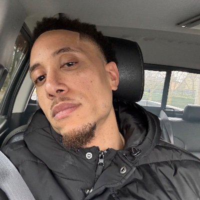 HaunaLo's profile picture. God is with us