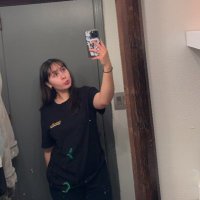 estr3lla (@estr3ll2a) 's Twitter Profile