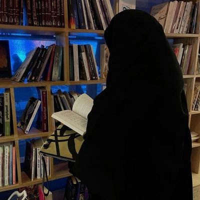 fatimaalmshjary's profile picture. *مدربة وموجهة في مجال الاسواق المالية والتجارة الالكترونية 
*مهتمة بمجال التربية والتعليم ومايخص الطفل
*مقدمة لبودكاست معجزة 💫