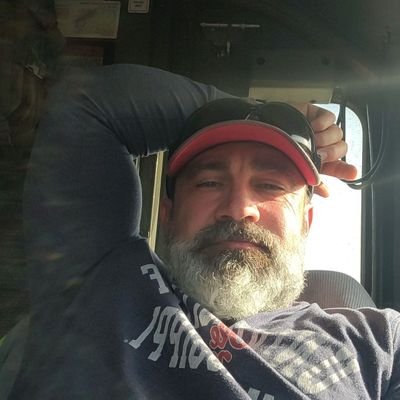 JustinMoss98740's profile picture. Believer in Christ, our lord. Patriot of USA 🇺🇸 and a blue collar 💙 worker, if you are a scammer, please go the other way!! no DM 🚫🚮