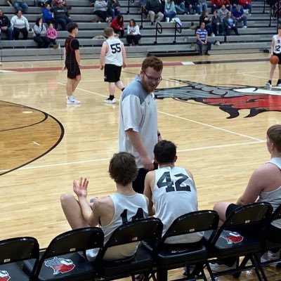 Freshman Boys 🏀 Coach, Barr Reeve High School. Graduate of Shoals High School , 22 years young, Acts 2:38, Traveling Concert Pianist