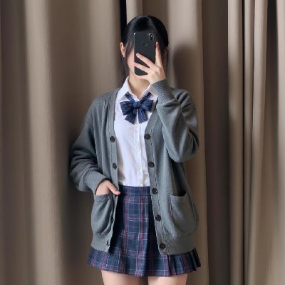 benz_giant's profile picture. A portrait of strength, grace, and charm.