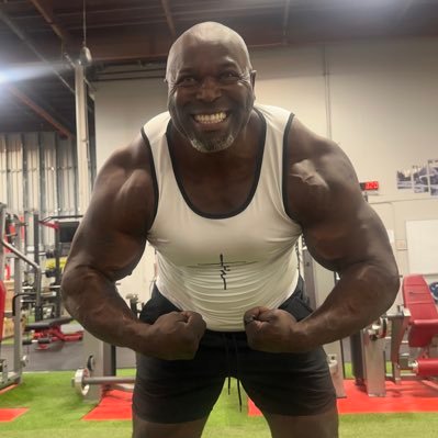 For Bookings email: Rjsunlimited1@gmail.com Rom 8:18 #trainer #qualifiedpersonaltrainer #personaltrainer