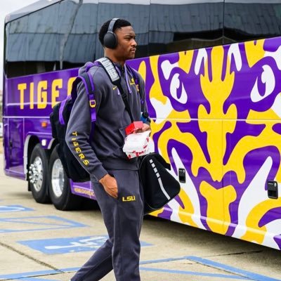 KudakwasheChad4's profile picture. Zimbabwe 🇿🇼 high jump record holder 2.26m | | 4x NJCAA champion https://t.co/FWbyQo0dez