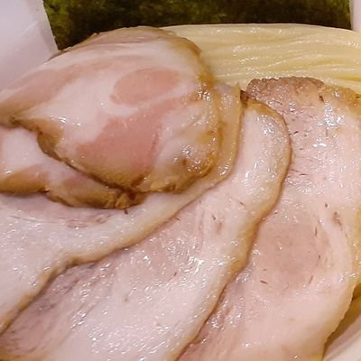 arkun1029's profile picture. わざとやってることを必死すぎると言うやつは情弱。
考えたらわかるが面倒なことは即ブロが一番いい。
逃げとかではなく機能だから。