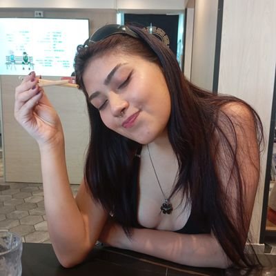 fleurdelottuss's profile picture. É𝘤𝘳𝘪𝘵𝘴 𝘥'𝘶𝘯𝘦 𝘧𝘭𝘦𝘶𝘳 𝘥𝘦 𝘭𝘰𝘵𝘶𝘴 ୭˚. ᵎᵎ🗝️