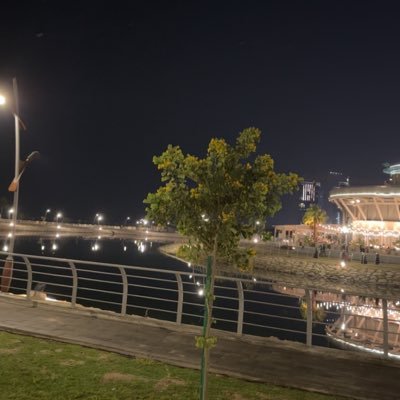 f8125524022380's profile picture. 