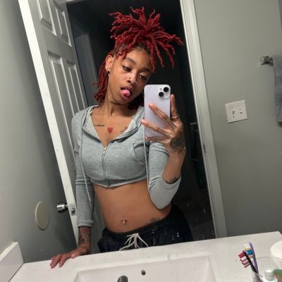 nijbaby98's profile picture. pimping ain't easy