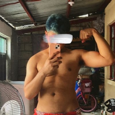 wag kang maingay, naglalaba ako. mamatay na talaga magsnitch. what’s on twitter, stays on twitter 🔞💦🍆