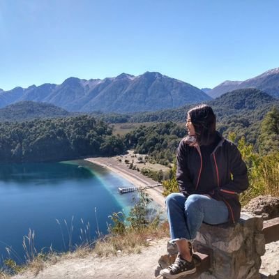 MerlinaPierini's profile picture. Lic. en Comunicación Social UNLP |
Docente, tripera y feminista | Ruta infinita de rocanrol 🫀