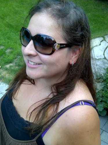 PerStefania's profile picture. I like to dabble in a bit of everything. Love learning, teaching,Yoga practice & all that jazz,Words,Books, Travel,Philanthropy,GH