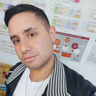 ❤🧡💛💚💙💜
Profesor de Educación Física #UNLu
💕ALEGRE Y TRABAJADOR 💕