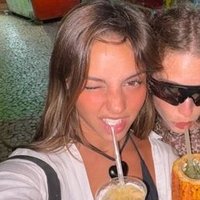 cam🌼 (@swifthada) 's Twitter Profile