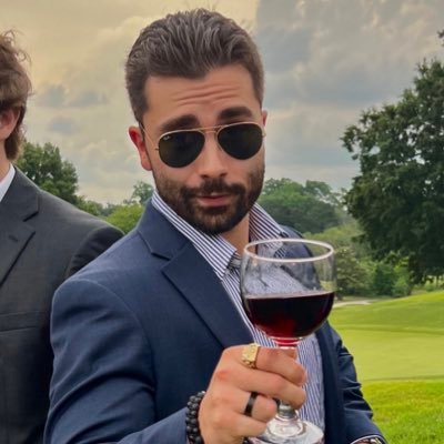 dylang316's profile picture. 