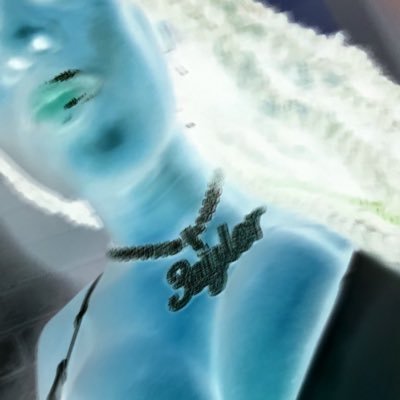 3aylorLatrice's profile picture. #thotlivesmatter👩🏽‍❤️‍💋‍👩🏾  Sneaky bitches moan soft