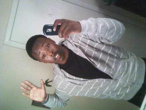 Askem_About_Me's profile picture. No need just Follow Me And Ill Follow Back..