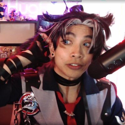 Talker + Gamer + Dad Joke Appreciator + Waifu Lover = Twitch Streamer🎙🕹 Link in bio.