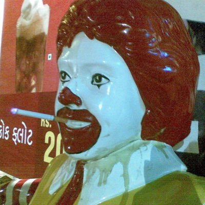 jimsaidthat's profile picture. Atheist | no offence, I am a defensive player | @ChelseaFC