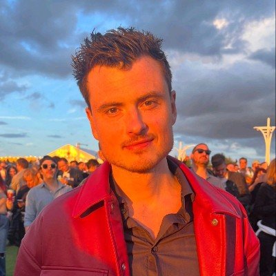 bathtubbarnes's profile picture. Nichalas Barnes 🚀 | Web Dev | https://t.co/oab9z264aT | https://t.co/lx2V46EDxh

Building in public.