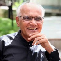 SL Bhyrappa (@slbhyrapppa) 's Twitter Profile Photo SL Bhyrappa (@slbhyrapppa) 's Twitter Profile Photo