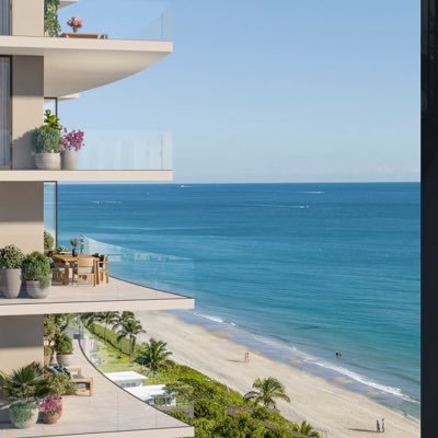 Million Dollar top producer Realtor in Miami -Selling Miami luxury Homes -Condos -Penthouses Miami luxury condos & Preconstruction projects.