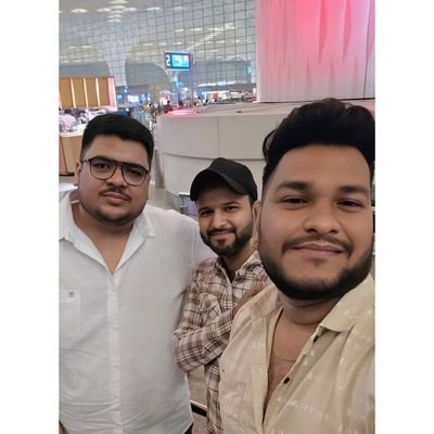 Music Addict... Srk/Batmen/ARR/Nolan/Cr7/Eminem/Zizou/RMA/POR/KKR❤.....Goes onn
IG-ahmedk692