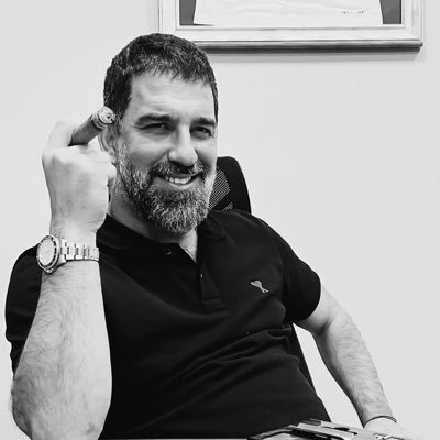 yetisemiyoruz's profile picture. bi şekilde halledilir