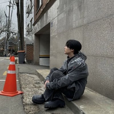 #BTSPOPPER i will throw everyone under the bus for bangtan