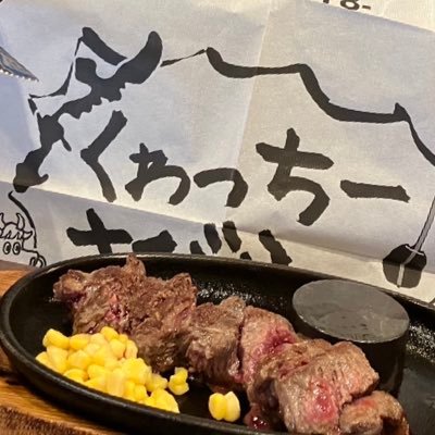 好き👉ネイル、食べ物全般、ラジオ番組 🍺マラソンも水泳もビールを美味しく飲むため🍺 目標は10キロ完泳🍺 #ナハマラソン #ows